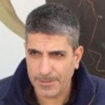 שלושה מדבירים